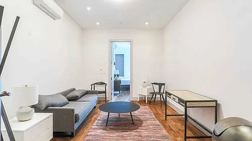 274 Chauncey St #2H Photo 1