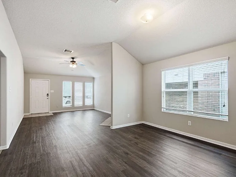 16882 Accolade Way — Photo 8