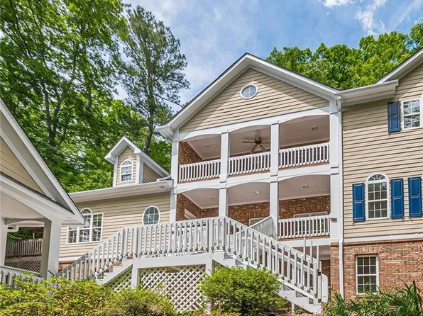 6370 River Chase Cir, Atlanta, GA 30328