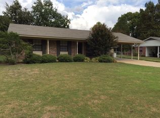 1404 Brierwood St, Cleveland, MS 38732
