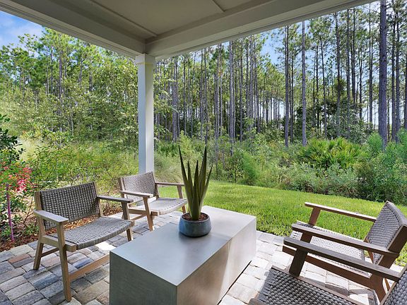 Ellenwood Covered Lanai