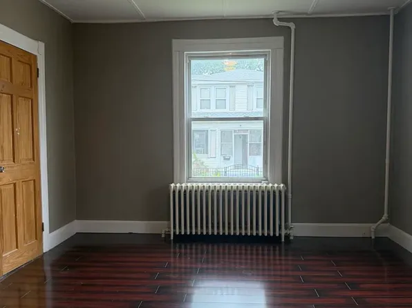 (undisclosed Address), East Hartford, CT 06108