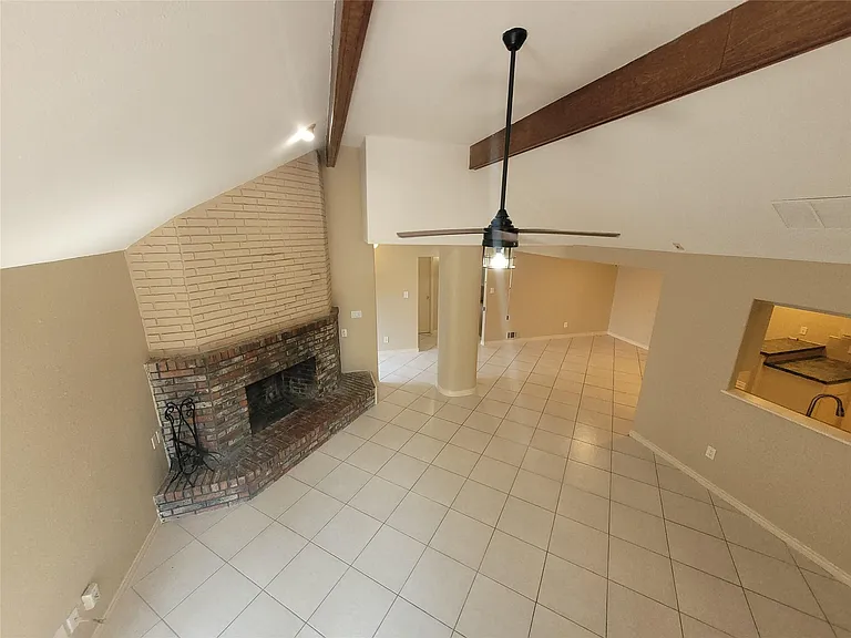 305 Shoreview Dr — Photo 12