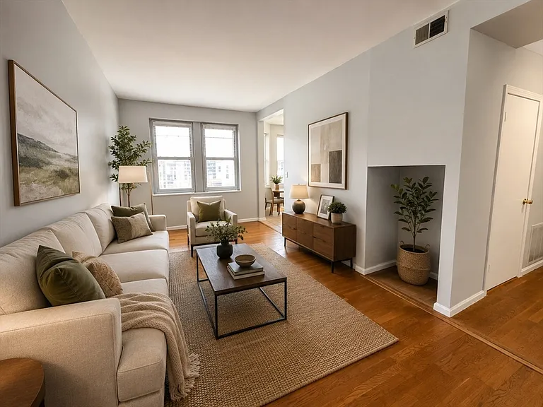 394 Riverway #10 — Photo 2