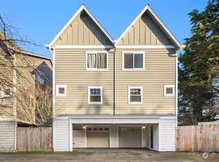 749 N 95th St #B, Seattle, WA 98103