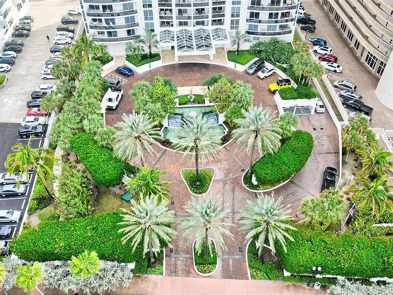 4240 Galt Ocean Dr #1006 — Photo 47