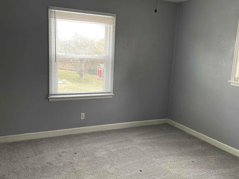 503 Vista Ave — Photo 7