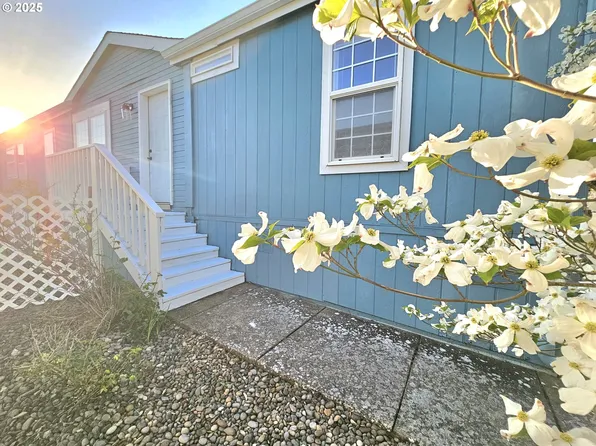 1699 N Terry St Spc 265, Eugene, OR 97402