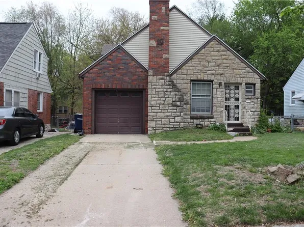 5711 Lydia Ave, Kansas City, MO 64110