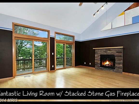3rd image of 10307 Huron Ct