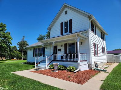 1128 Prince St, Grinnell, IA, 50112