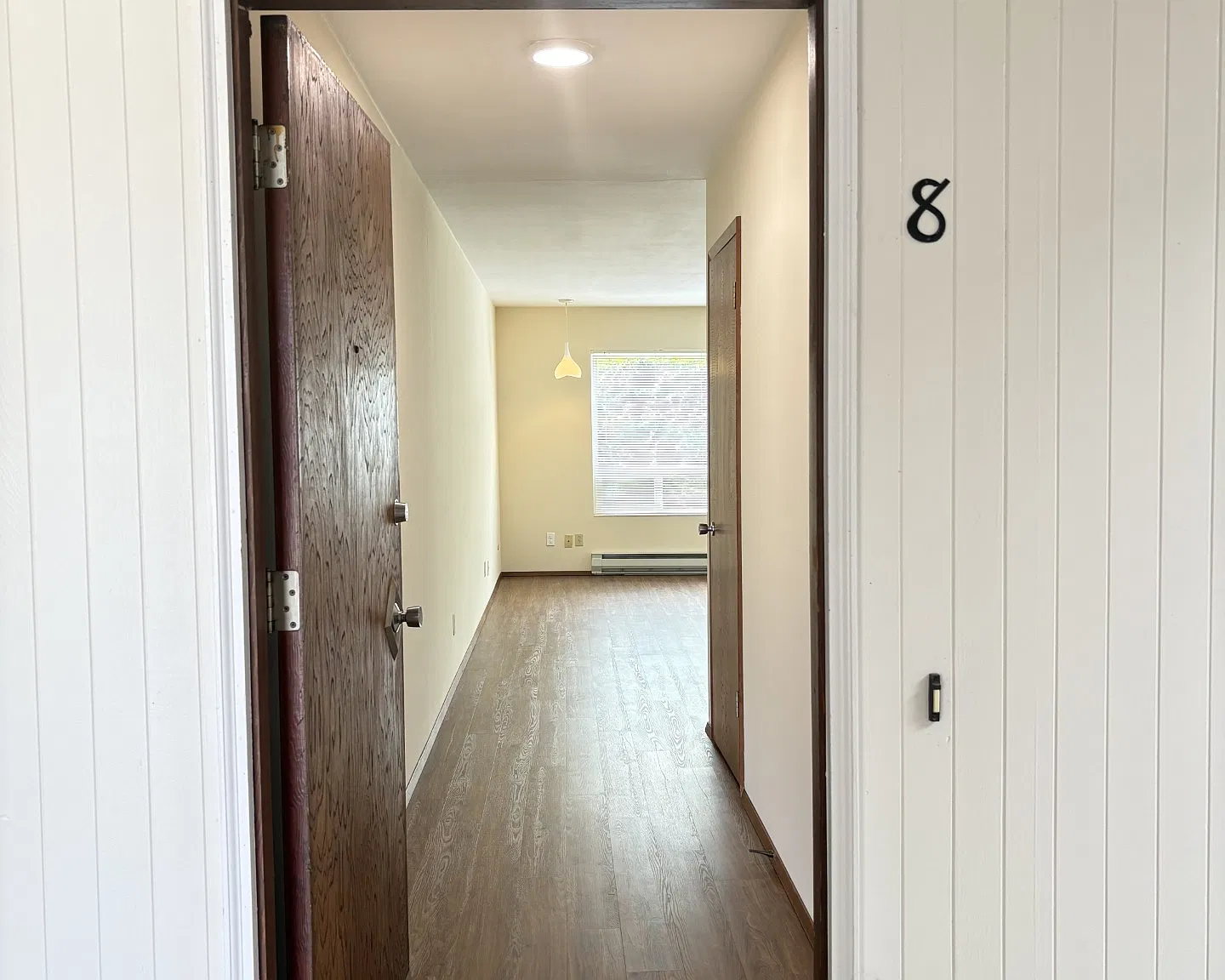1 bed, 825 sqft, $1,475 — Photo 2