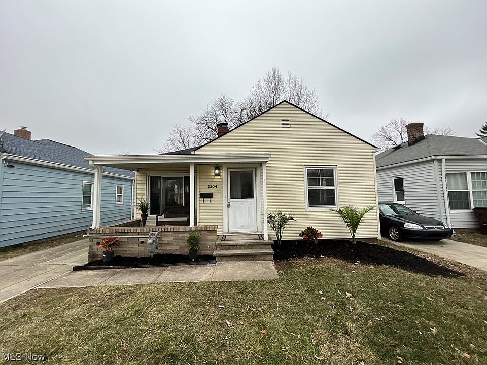 1204 Dartmoor Ave, Parma, OH 44134 Zillow