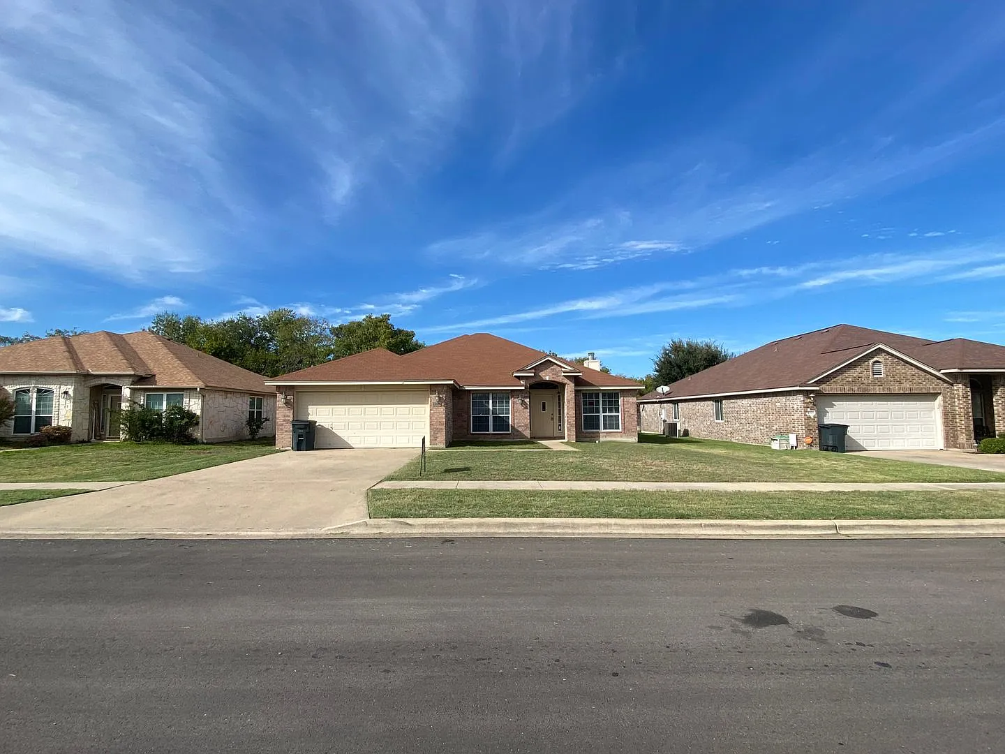 Great Location Wonderful Home — Photo 2