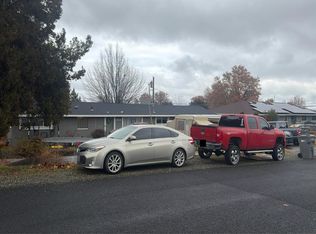 1814 W 11th Ave, Kennewick, WA 99337