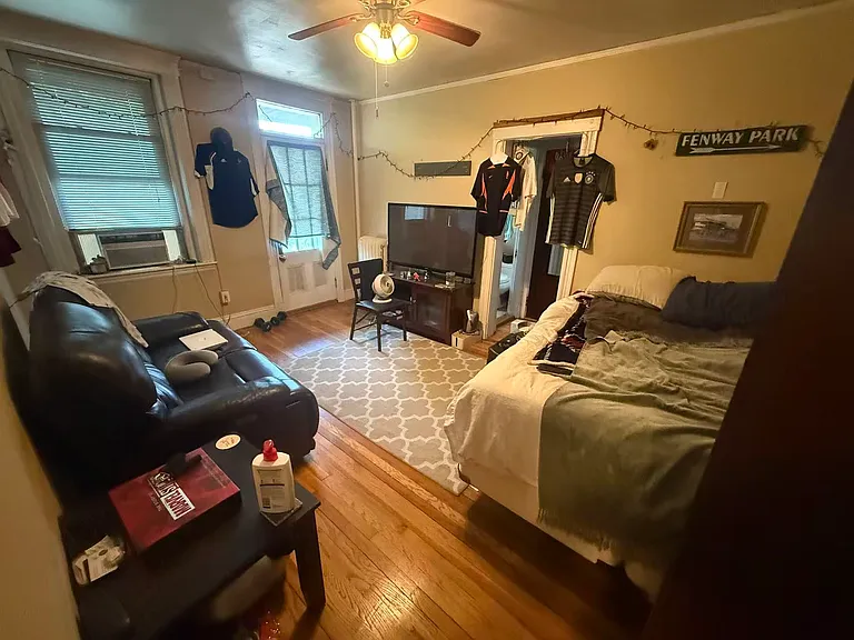 28 Quint Ave #34 — Photo 6
