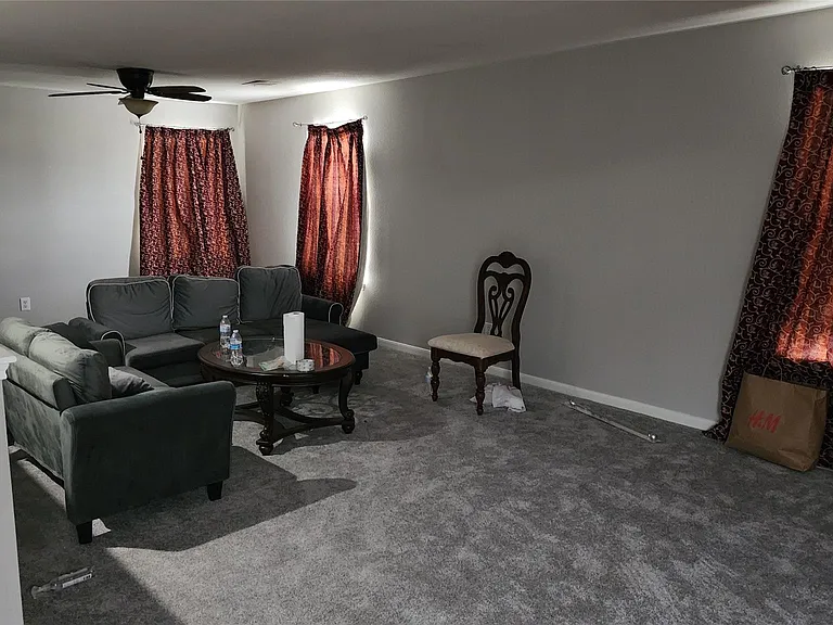 22207 Greengate Dr — Photo 25