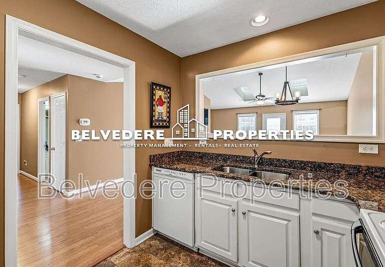 4406 Single Tree Ln — Photo 8