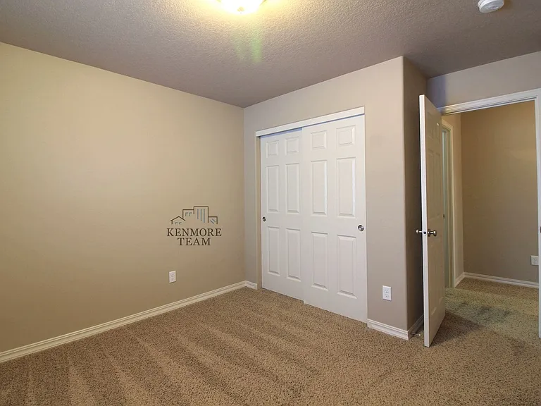 406 Lakerose Loop — Photo 9