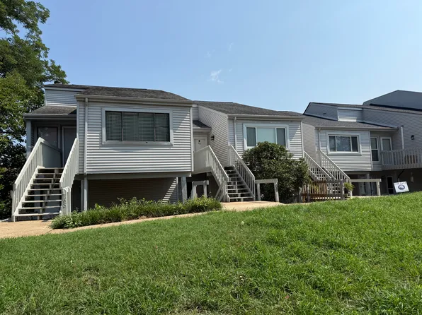 1050 21st Ave NW APT 66, Hickory, NC 28601