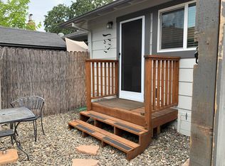 3913 Douglas Dr #B, Santa Rosa, CA 95405