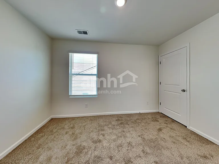 112 Tobago Cir — Photo 22
