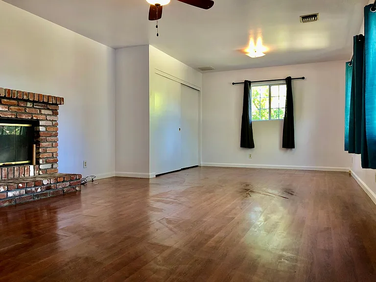 1223 E Workman Ave — Photo 6
