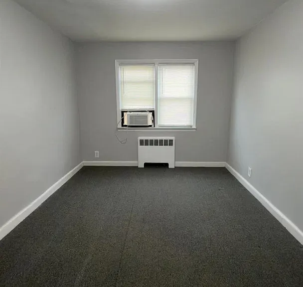 18-20 Bell Blvd #1 — Photo 4