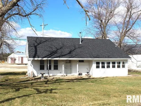206 N 2nd St, Neponset, IL 61345