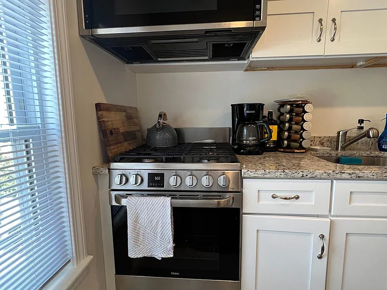 31 Richardson St #3 — Photo 13