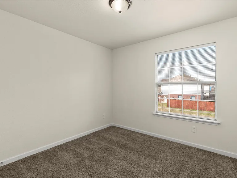 14106 Kinsbourne Ln — Photo 22