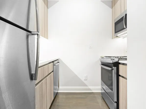 15 Park Row image 6 of 15