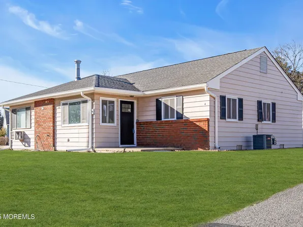 30 Pheasant Street #A, Manchester, NJ 08759