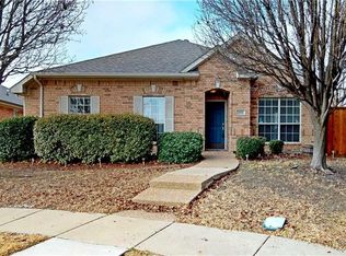 5501 Foxfire Ln, The Colony, TX 75056
