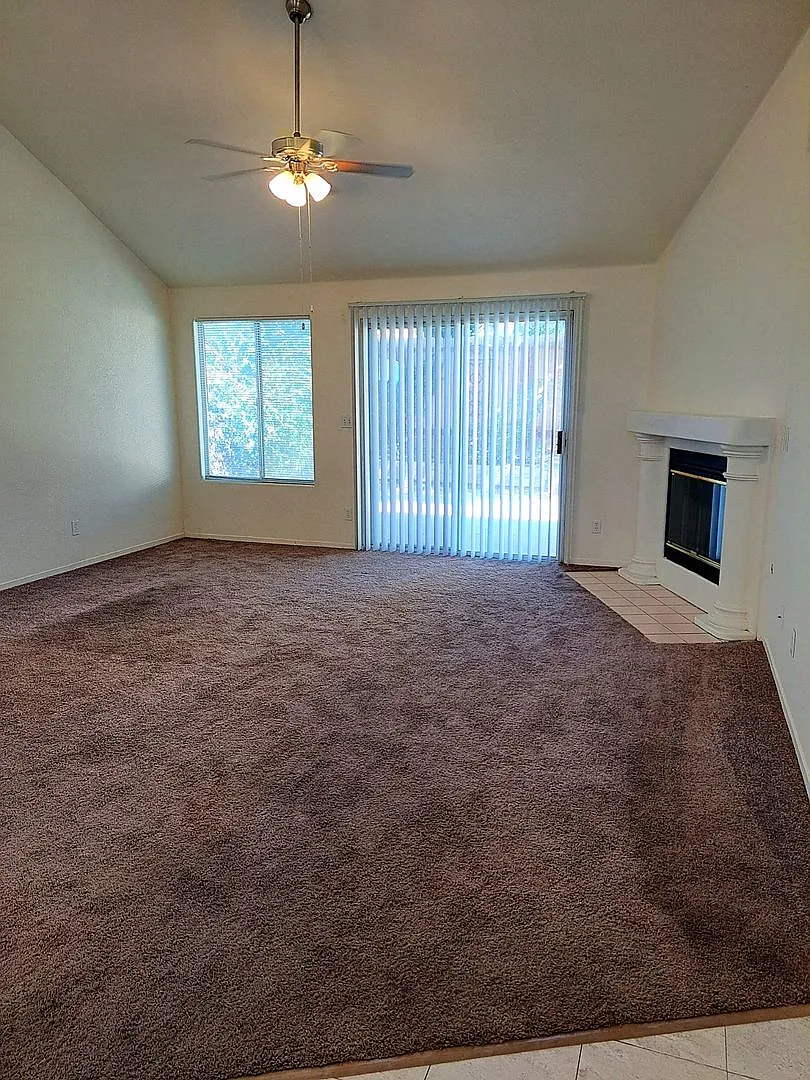 Fort Washington 3 Bedroom Home Located Near Champlain & Perrin! — Photo 3