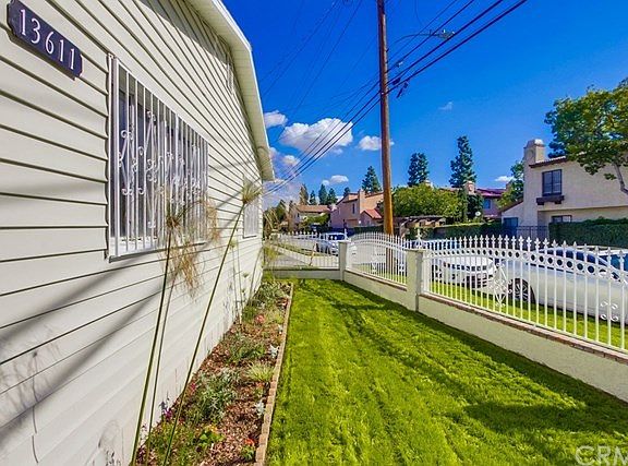 5th image of 13611 Ramona Pkwy