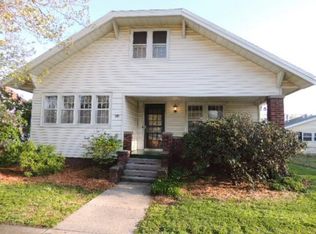 607 W Edgar Ave, Effingham, IL 62401