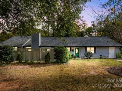 2836 Huntingtowne Farms Ln, Charlotte, NC, 28210