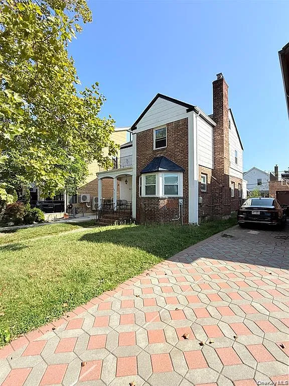 3 bed, 2.5 bath, 1900 sqft, $6,500 — Photo 1