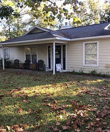 2nd image of 1697 Glenburn Ct