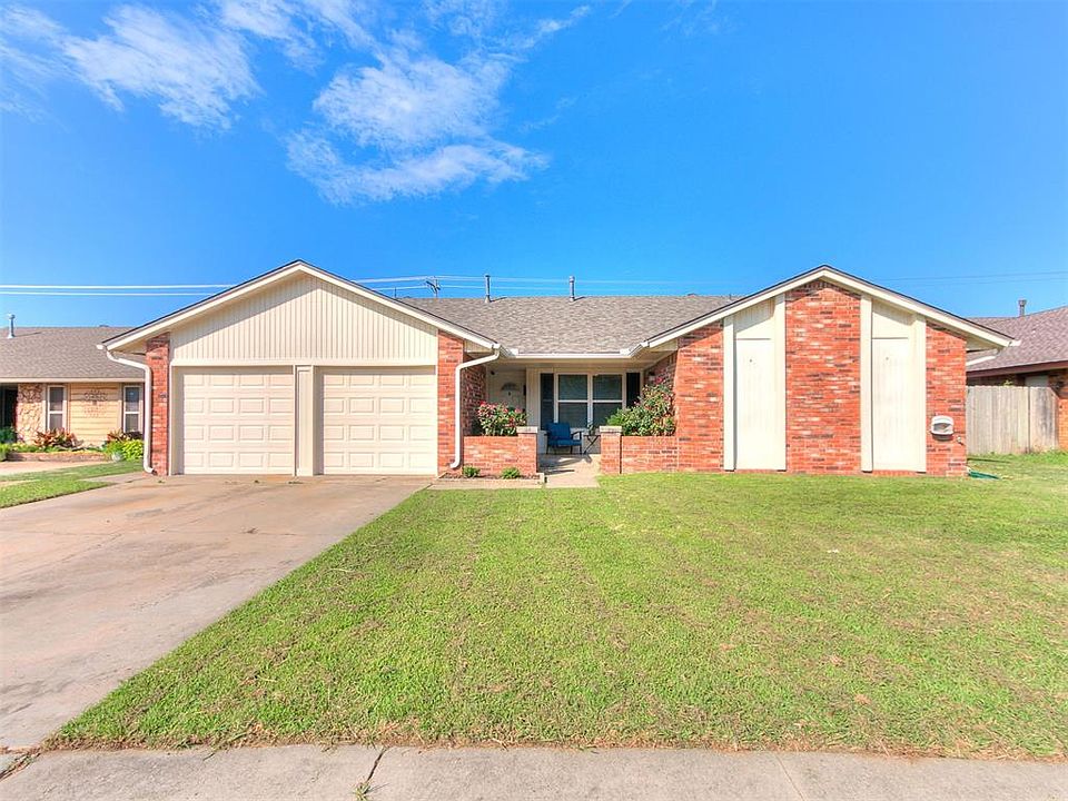 1st image of 3613 Country Club Dr