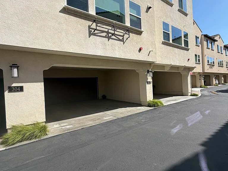 302 Ford Rd — Photo 29