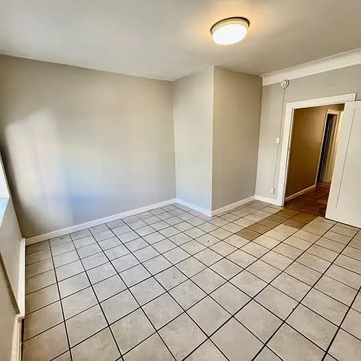 439 Union Dr #7 — Photo 9