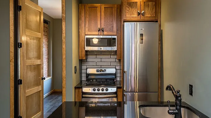 Rented by Nooklyn NYC LLC | media 85