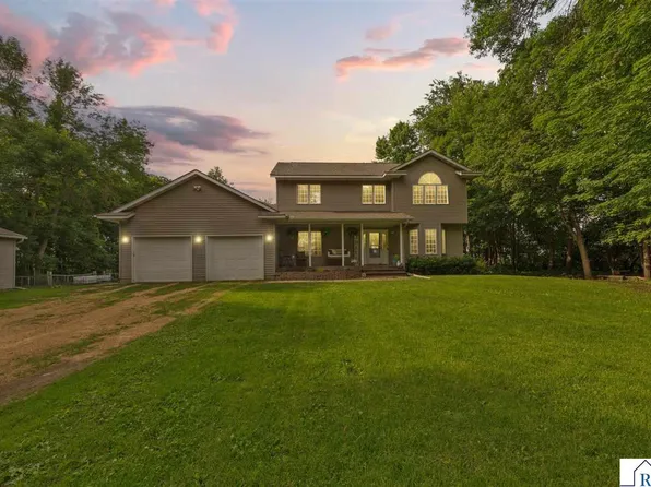 29742 400th St, Le Sueur, MN 56058