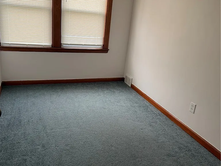 806 Cleveland Dr #UPPER — Photo 12