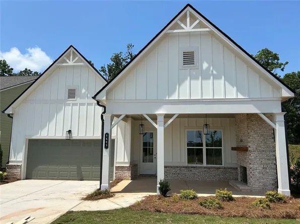 1549 Assembly Cir, Gainesville, GA 30501