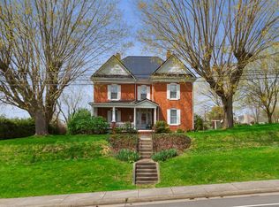 511 N Main St, Rural Retreat, VA 24368