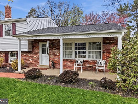 4th image of this home