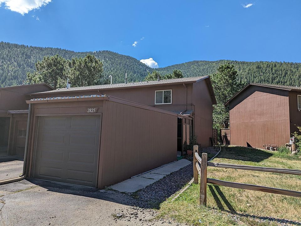 Quiet End Unit Townhome with plenty of parking and a one car garage with opener!